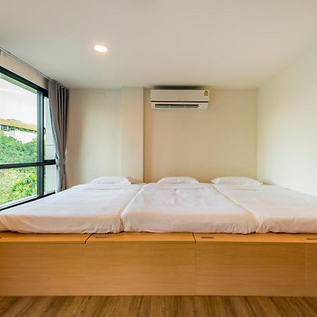 P18 Hotel Μπανγκόκ Δωμάτιο φωτογραφία